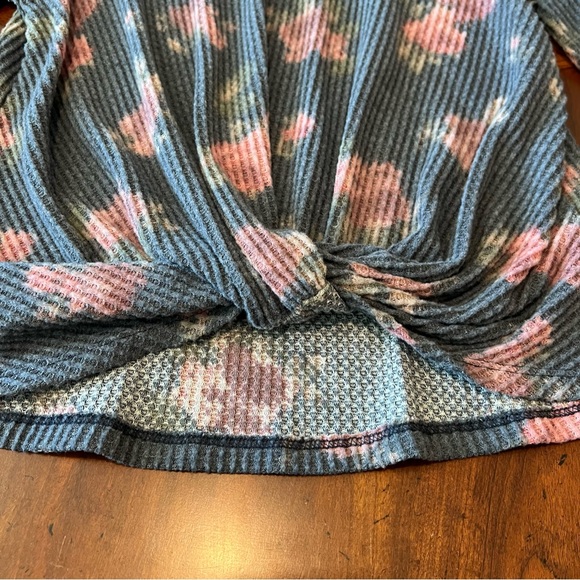 Rewind Juniors Knot Front Thermal Tops - Picture 6 of 7